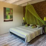 Mas La Marchette Bed & Breakfast Ceret