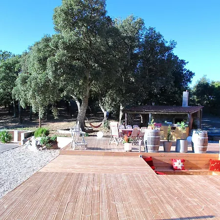 마스 라 마르셰트 B&B 세렛