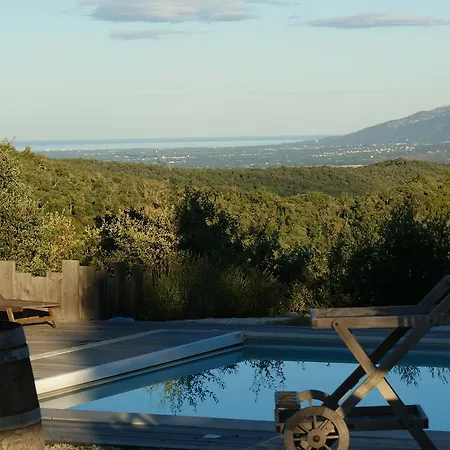 Bed & Breakfast Mas La Marchette 4*